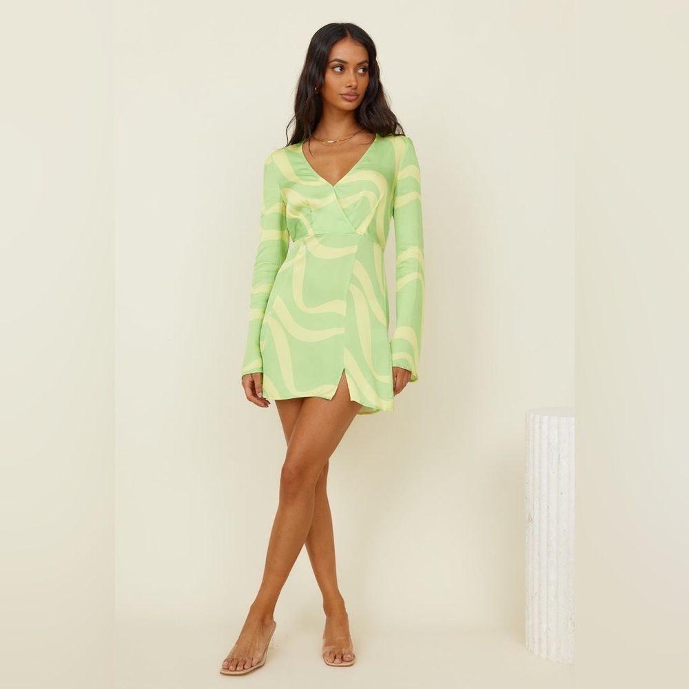 The Wolf Gang | Goldie Long Sleeve Mini Dress Pina Wave Small Girls‎ Night Out